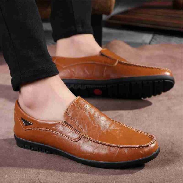 Lightweight Leather Moccasin Men Flat Casual Loafers Shoes  Stirmas